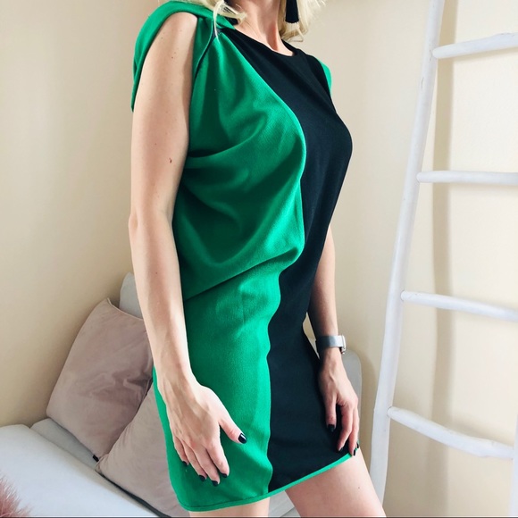 European designer asymmetrical mini dress - Picture 2 of 8